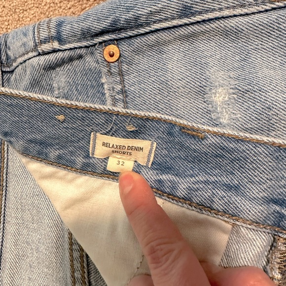 Madewell Relaxed Denim Shorts - Picture 3 of 6